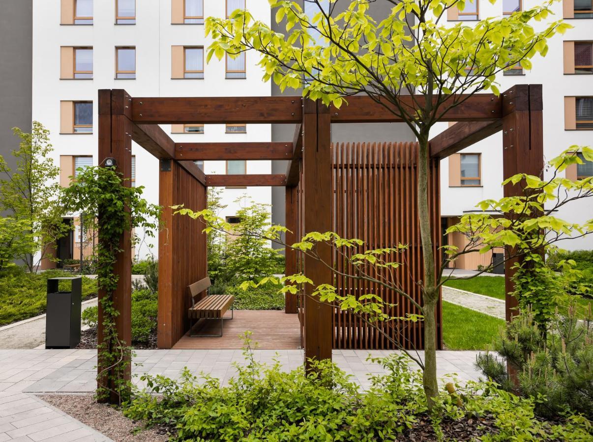 Wola Skwer Happy Apartment Warsawa Bagian luar foto